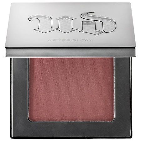 AlysonD45's tweet photo. I've been upping my #makeup game lately and I realized that the key is to use colors that compliment your skin tone https://t.co/XhEPX9mpmQ https://t.co/7ITPHO1zL8