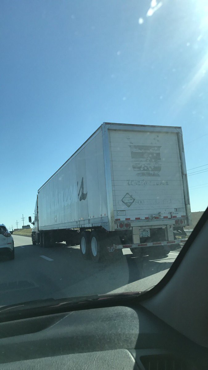 jcmize13's tweet photo. are you transporting your beach chair for the concert tonight? https://t.co/3C1DyjmJIZ
