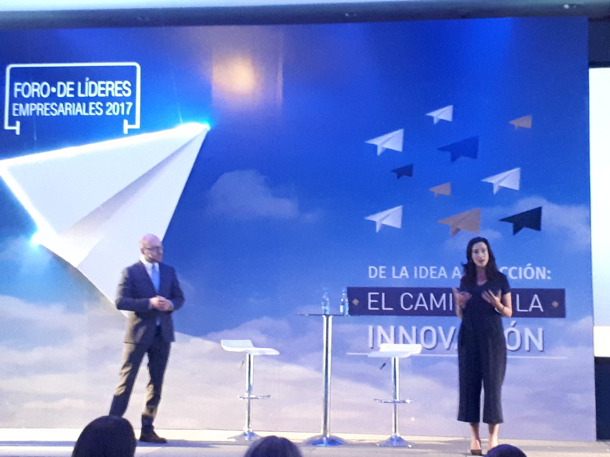 <a href="/JaredWeinerNYC/">Jared Weiner</a>  y <a href="/ErOrange/">Erica Orange</a>  comienzan con su charla sobre futurismo y tendencias globales.
#ForoDeLíderes2017