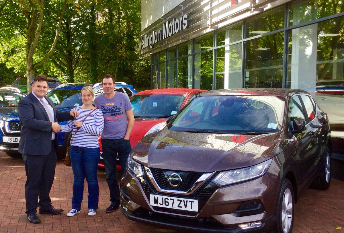 NissanSouthWest's tweet photo. @WellingtonNissa A big THANK YOU to you #67REG #HappyCustomers collecting their new #Nissan vehicles https://t.co/FeksOJPuQC #newcar https://t.co/2rNdlvNGab