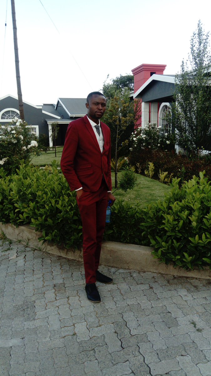 tallsmo1's tweet image. Future leadership ✊✊