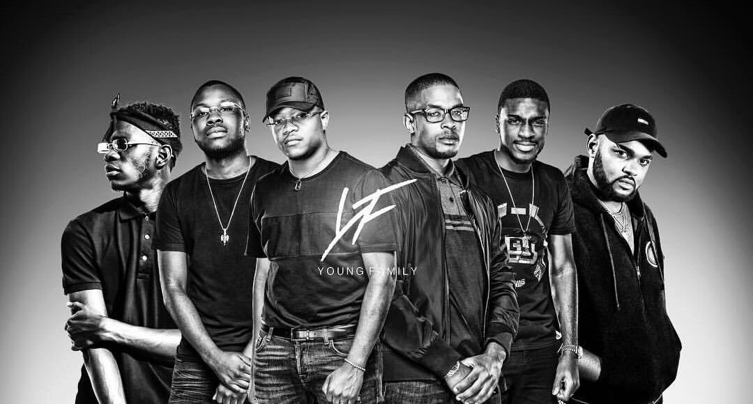 Young_Family_'s tweet image. És da Família❤️.