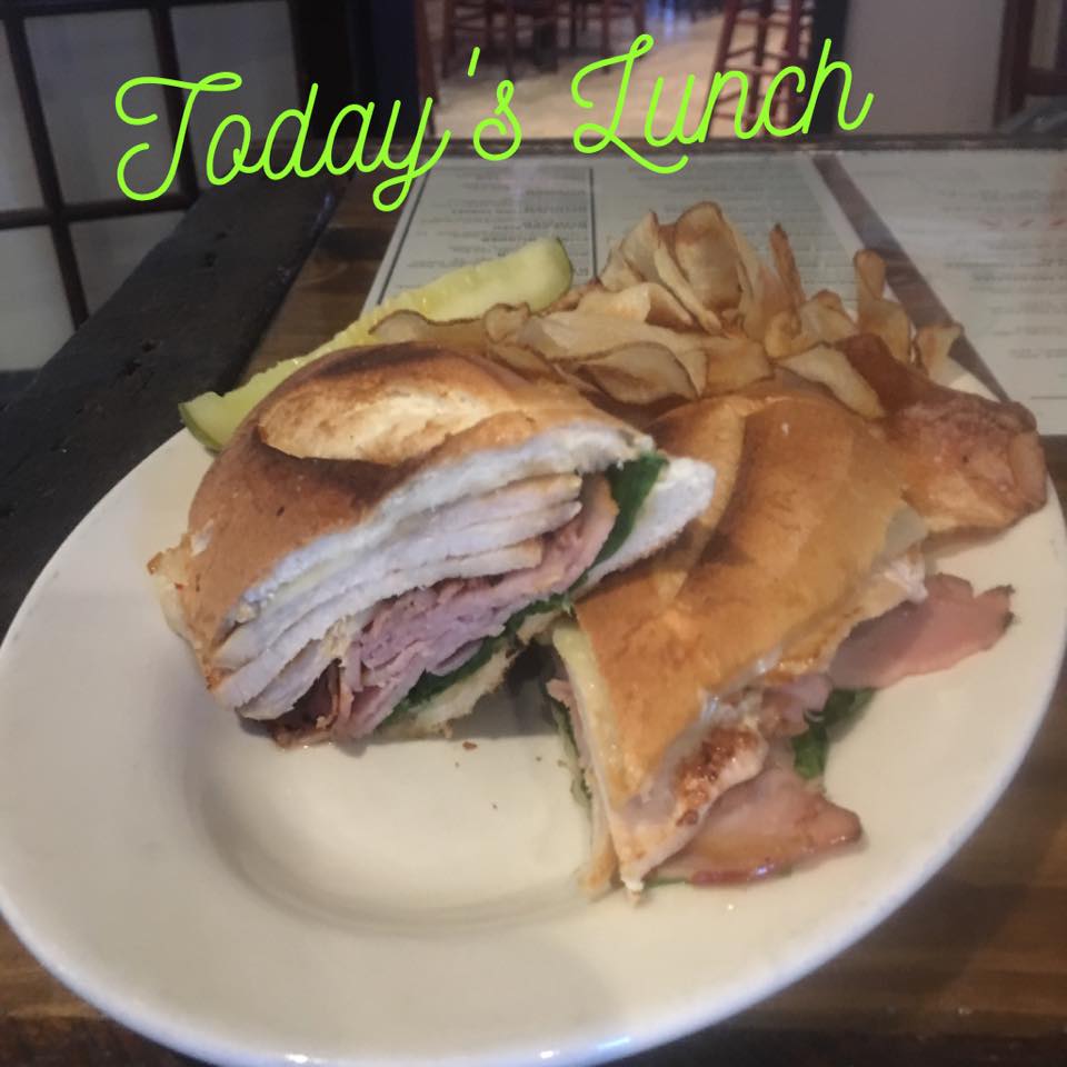 DellaRosesLocal's tweet photo. Turkey Ham and Swiss panini with spinach and garlic aioli! #Lunchtime #BelAir #DellaRosesLocalTavern #LunchBreak https://t.co/Z4g5WcFjzz