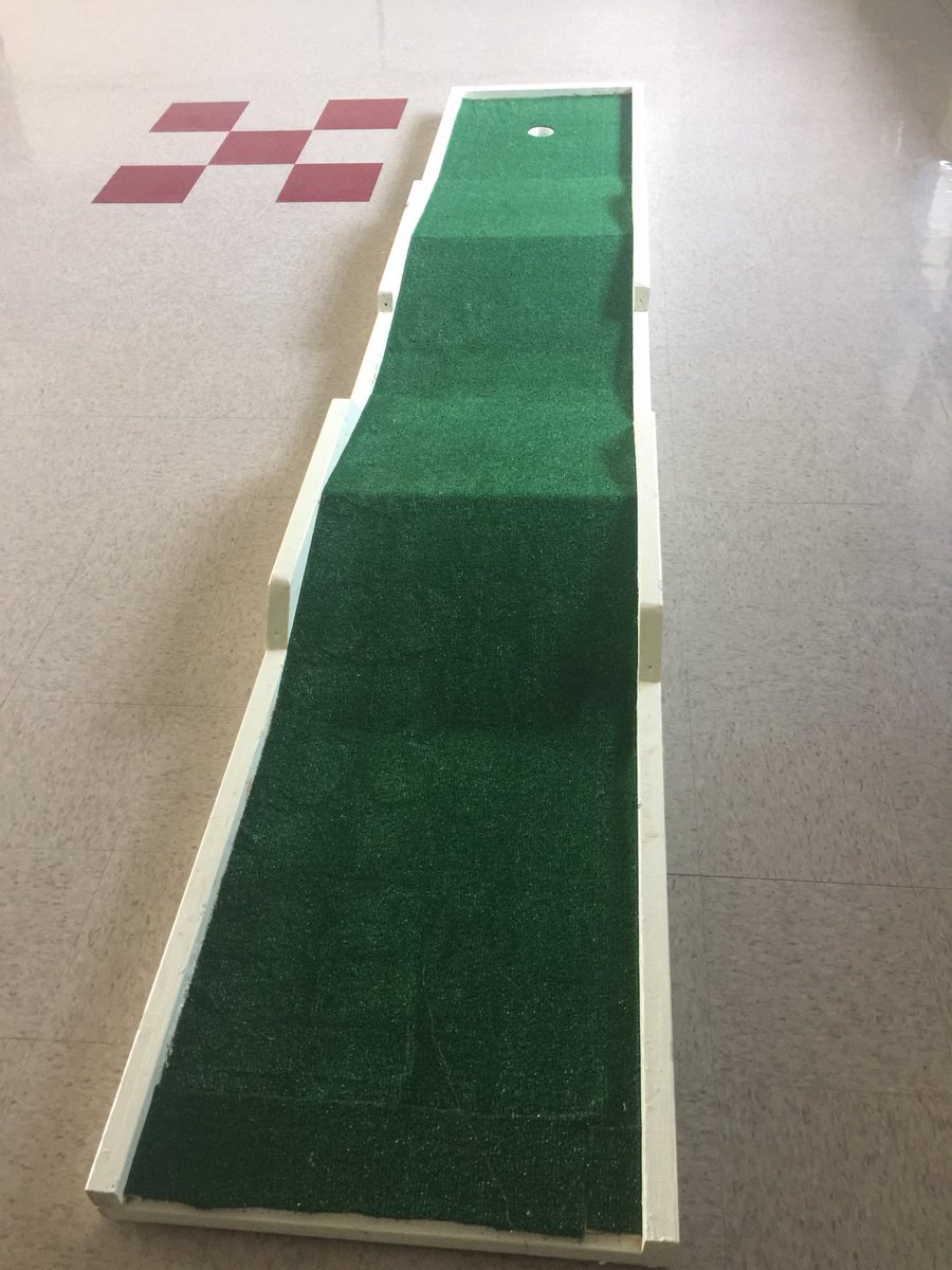 griffbrjones's tweet photo. How does our PE teacher spend part of his fall break? Making a miniature golf course! #JonesElementary #weloveMrMize #TeamTPS https://t.co/ttx03wy3NH