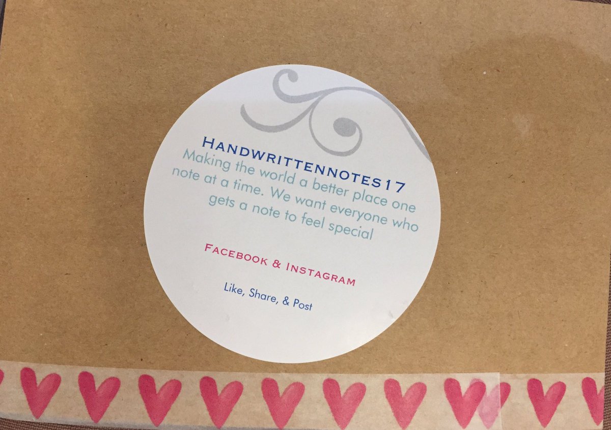 Bethvanduyne's tweet photo. Thank you to the woman who shared this note just to be nice. Small gestures can make a difference. Have a great day! 🤗
#HandwrittenNotes17 https://t.co/ByA6ojTd6p