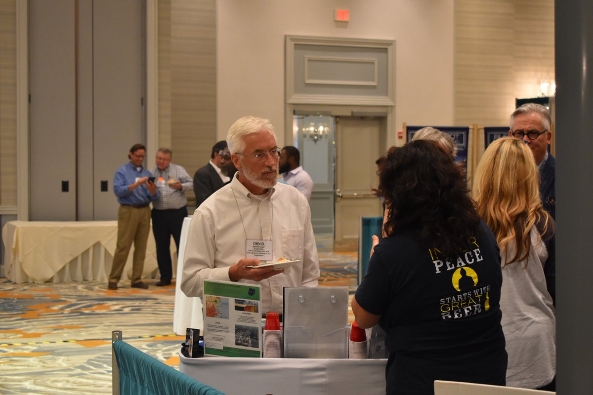 FLRedevel's tweet photo. Day two of #FRA2017 is underway! Check out a few of yesterday's highlights from the exhibit hall and reception. https://t.co/sFXrtaRGo1