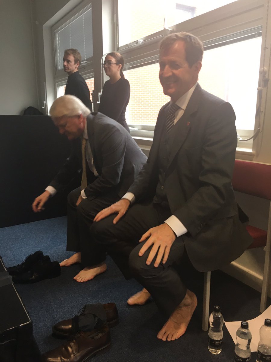 KhftWellbeing's tweet photo. Everyone getting involved at the Wellbeing conference. More exciting things to come this afternoon.. @campbellclaret @KingstonHospNHS https://t.co/7YTRbGmr7B
