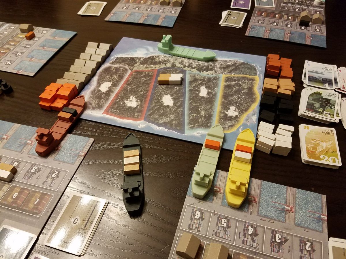O Xrhsths オグランド Oguland ボードゲームデザイナー Sto Twitter コンテナ 一言でいうと 商品を製造し人に買い取ってもらったり 商品を買いコンテナに積み島に運ぶゲーム 借金の活用がポイント T Co Zshc6cgrwt アナログゲーム ボード