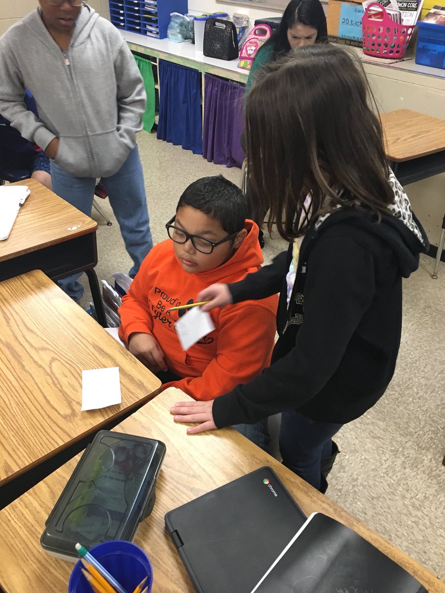 MrsRobbins5's tweet image. Our subtracting decimals “experts” became the teachers today and checked the work of their peers.
#everykidmatters #soaringteachers