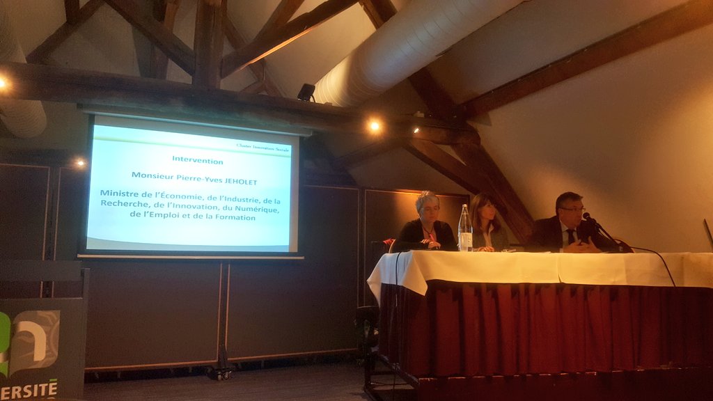 olivde's tweet photo. @ReseauLieu en bonne compagnie pour développer l' #innovationsociale!
Merci @UNIPSOASBL @PYJeholet pour la rencontre
#clusterIS https://t.co/6y7FZ8sMxy