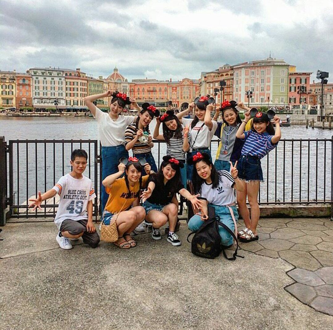 DefektBahn's tweet photo. 10/21(土)は、文化祭❗
ストリートダンス部の発表が【総合体育館 13:50～】あります✨
Defekt Bahnはトリを踊ります🔥

左上から、まい・すず・ひより・ほのか・あやの・かえで

ゆうすけ・まりな・さくら・なつき です

名前を呼んで盛り上げてくれたら嬉しいです📣 https://t.co/xBcpn1lV0d