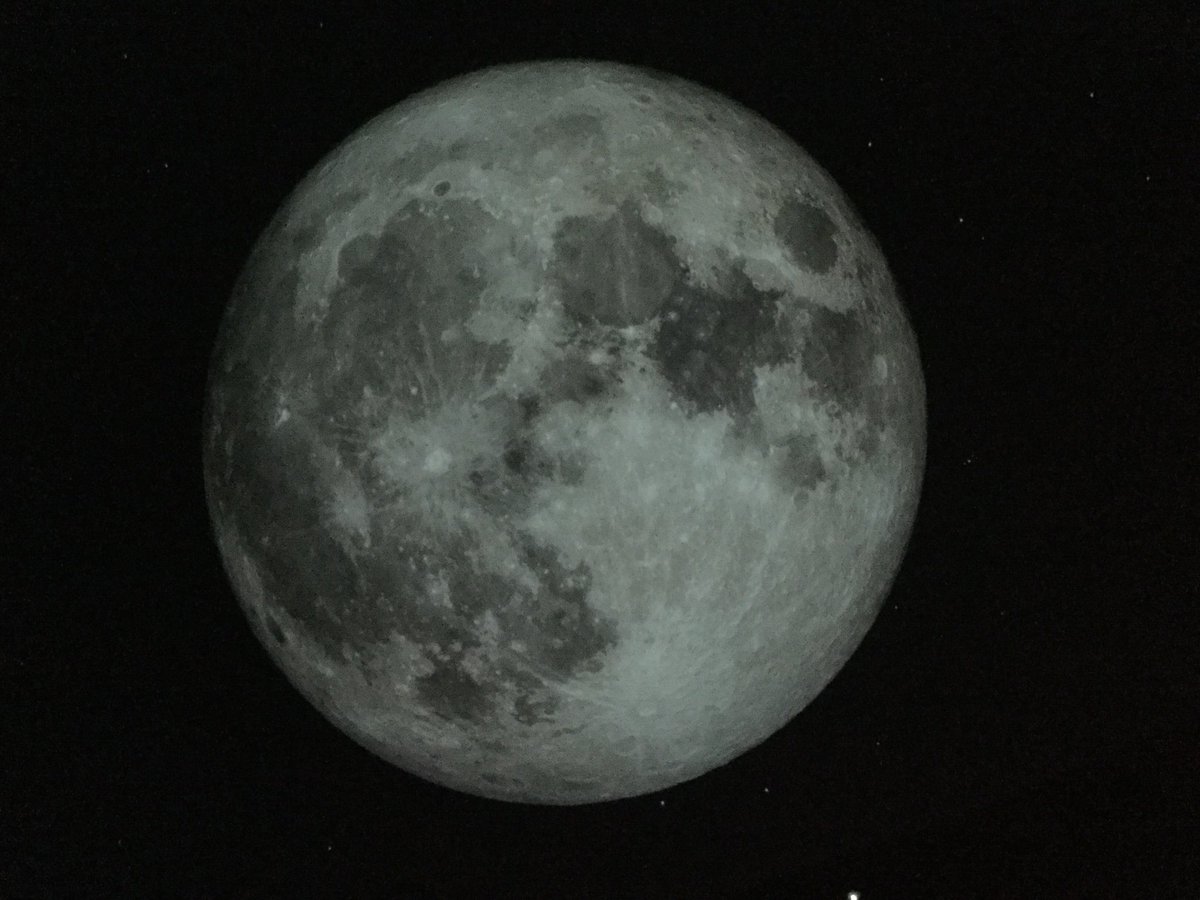 RCS_Alder's tweet photo. We were taken out into deep space and explored our Solar System, inside the Planetarium. @RCS_Birch https://t.co/zPPzxSgOr2
