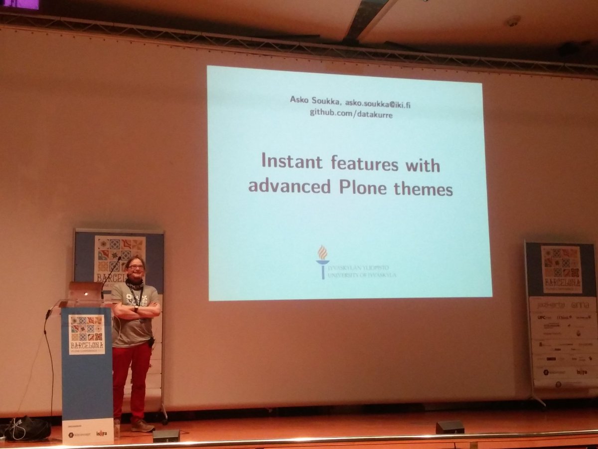 flohcim's tweet photo. "Building instant features with advanced Plone themes" by Asko Soukka @datakurre #ploneconf2017 #ploneconf #plone https://t.co/NhentVWkN3