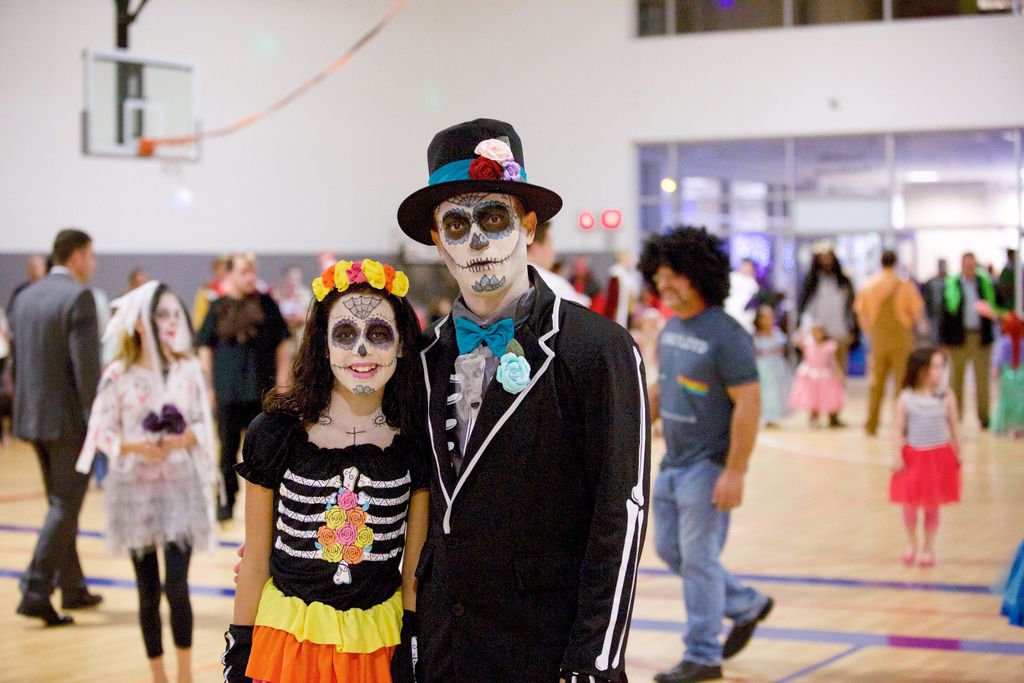 DaddyTimeCT's tweet photo. Don't miss the #Daddy #Daughter Costume Dance 2017 tomorrow in #Bristol https://t.co/PA2hoGzzW2 #DaddyTime #Daddy #Dad #Dads #Fatherhood https://t.co/WNCPqSU5pz
