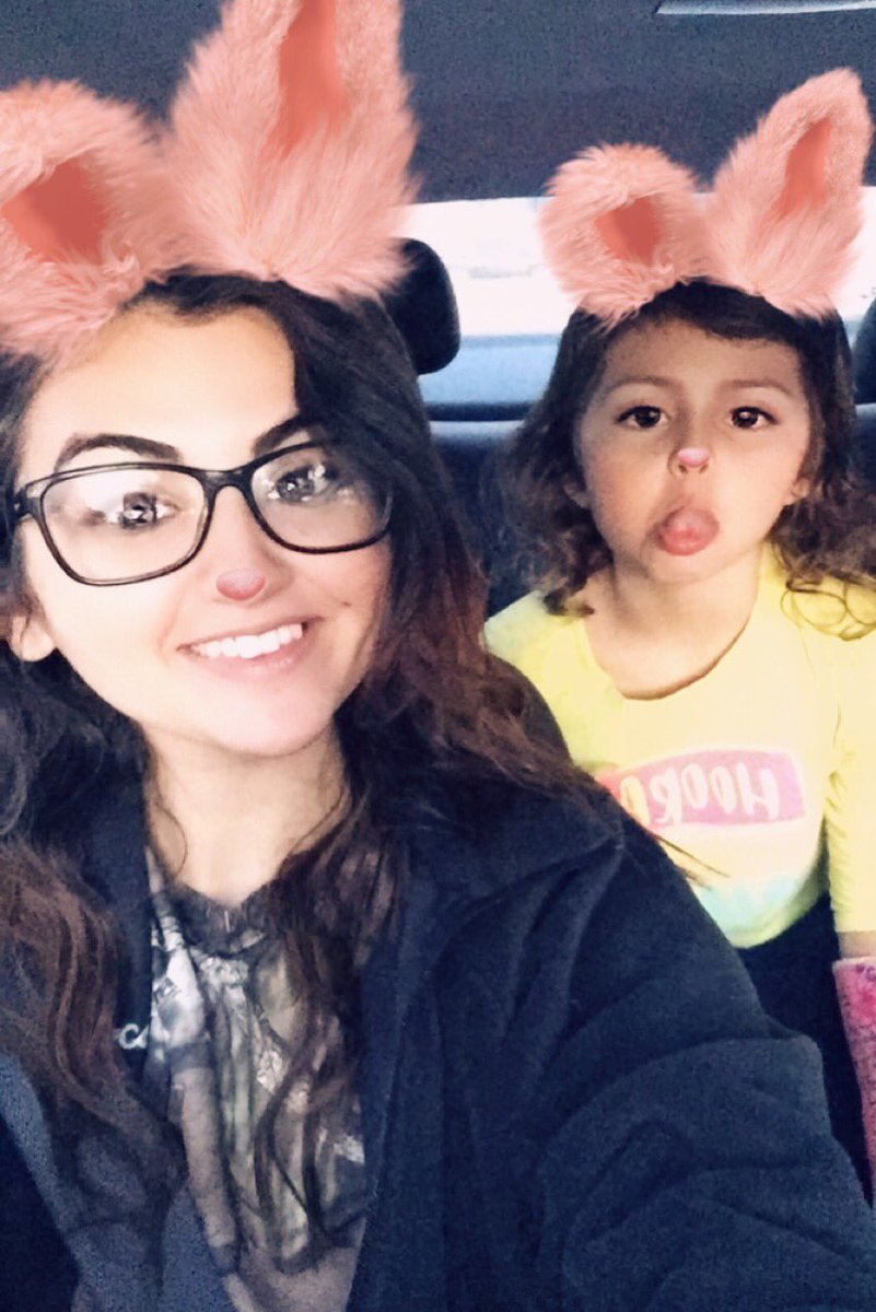 meowwwcatt13's tweet photo. I've officially mommed it and took all the kiddos to school without a bra on๐
๐คท๐ฝโโ๏ธ #MissingEmma #ILoveMyBabies https://t.co/KhAZq9E133