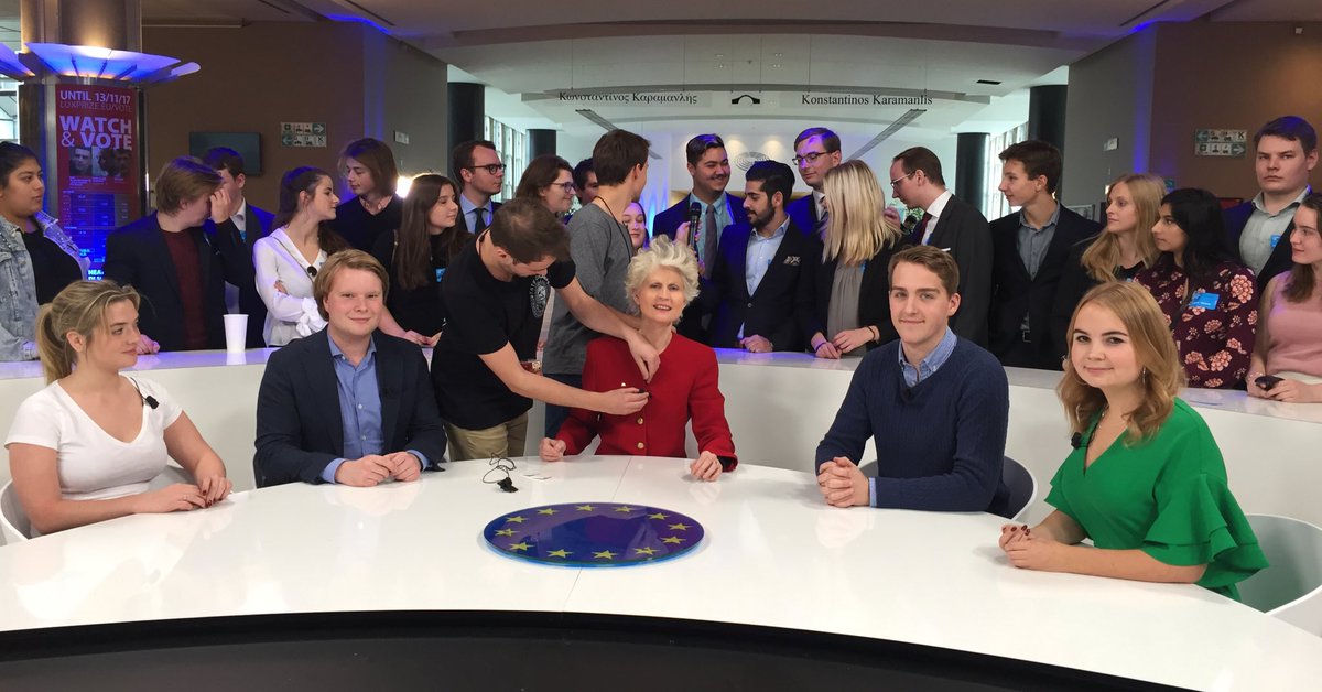 Nu Europasamtalinspelning med <a href="/mufstockholm/">MUF Stockholm</a> Josefine,Erik, Gustav &amp; Sofia om tankar och visioner om framtiden <a href="/Europarl_EN/">European Parliament</a> <a href="/nya_moderaterna/">Nya Moderaterna</a>