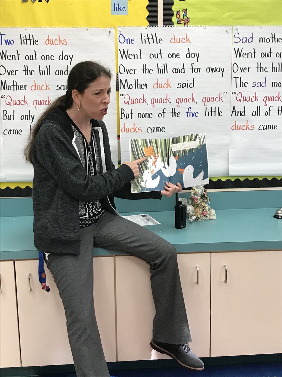 lpt_elementary's tweet photo. Our #AssistantPrincipal Ms. Cindee Rubinstein definitely kept the students interest! #BrowardReads #LPT @DiversityBCPS @browardk12teach https://t.co/1QJFk09Sq0