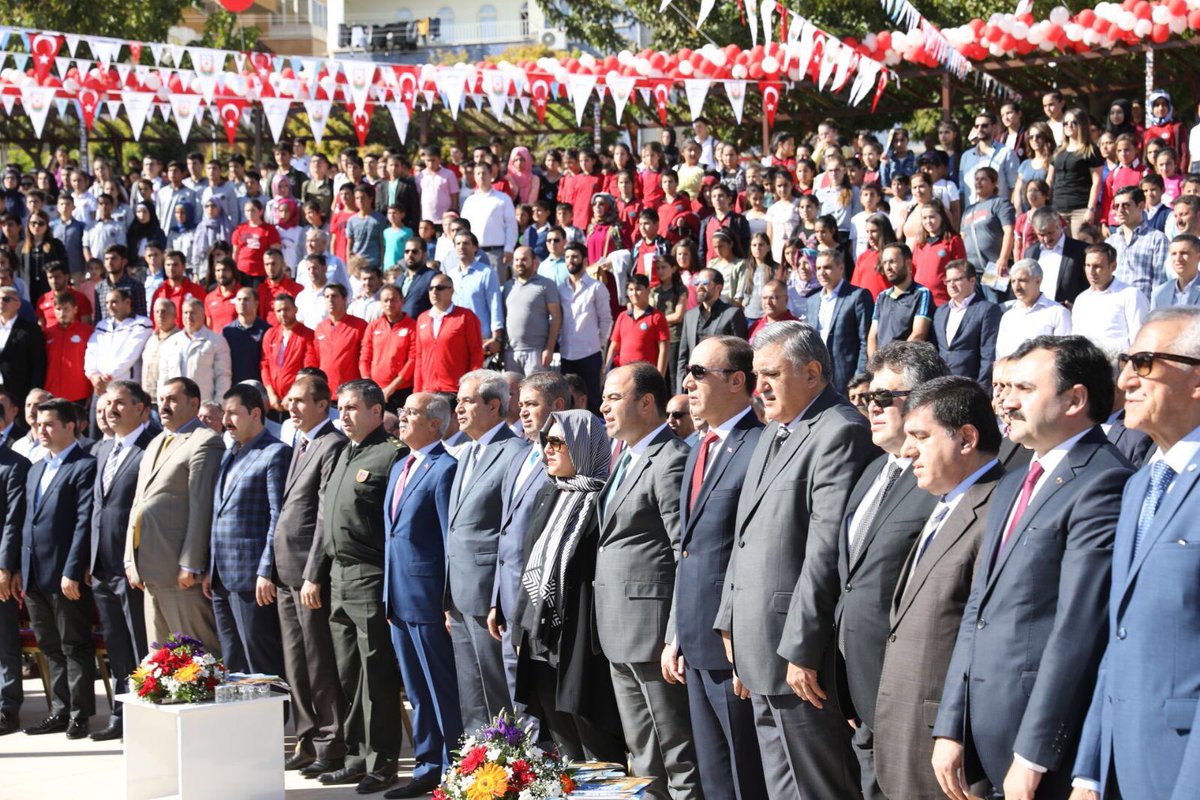 Tübitak Bilim Şenliği programına katılım sağlayan Bld Bşk Arkadaşlarımıza,Parti teşkilatımıza, STK kuruluşlarımıza,kurum amirlerimize,öğrenci Kardeşlerimize ve halkımıza teşekkür ediyorum.