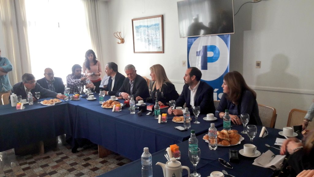 joserarteaga's tweet photo. Conferencia de prensa #1País | "más allá del acto del domingo, vamos a seguir trabajando pq consideramos que en #LaPlata #HayMuchoPorHacer" https://t.co/JtbeC7IMTf