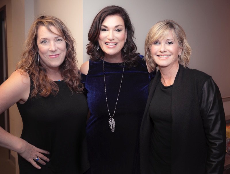 A backstage pic from Tuesday's show in St. Catharines - thank you to everyone who has come out to see us so far - see you tonight, Brampton!