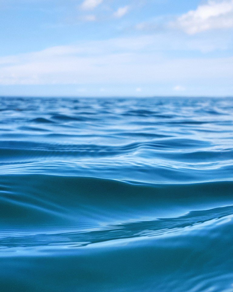 GallivantingNMD's tweet photo. 5 Unbelievable Photos of Lake Michigan https://t.co/ru6jFjvHJk https://t.co/3lmsRb1PbE