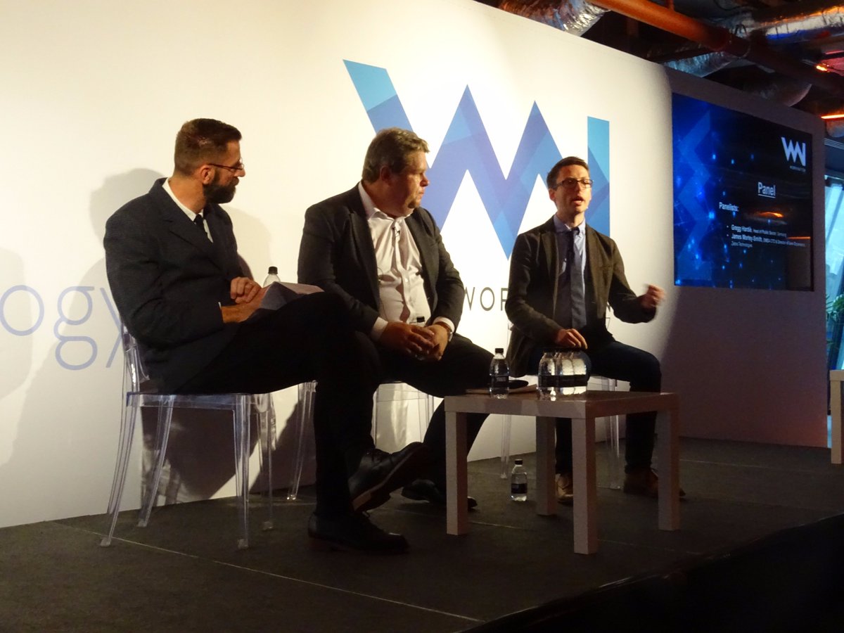 Totalmobile's tweet photo. Great to see the 2nd panel underway. Interesting discussion about new #technology and the impact it has on the #workforce #WorkNation2017 https://t.co/B6FffD3Py9