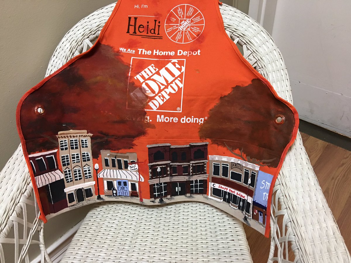 ncrox1's tweet photo. Here is a picture of Heidi's apron for those of you not at work yesterday!  Kathryn always does such a wonderful job! https://t.co/SkcHu7uvdU