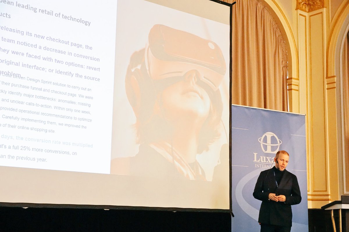 Luxatia_intl's tweet photo. @Nervo from Accenture Interactive talking about Data-driven Design in Practice at the #DesignThinking2017 summit . #DT2017 #Prague https://t.co/OhlQHn8dJJ