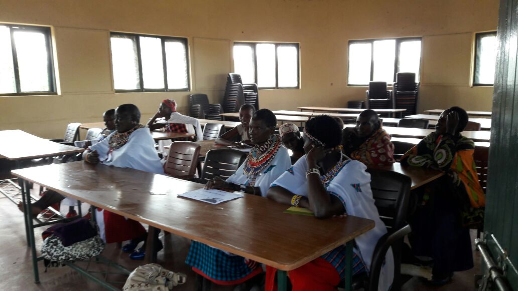 scp_centre's tweet photo. Improving sustainable tourism with Maasai women group, mentorship ongoing with TWALA @SUSTOUR_Kenya @ecotourismkenya  @FECTOK @switchafrica https://t.co/IqQ30lvbjc