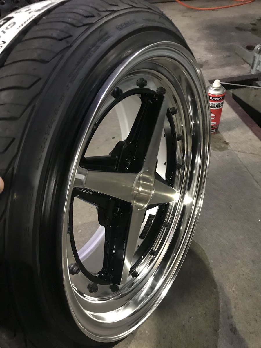 ワーク エクイップ01 15インチ 7.5j ハンコック V8-RS 165/45-15