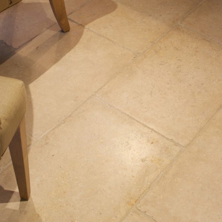 Lincs_Limestone's tweet photo. Pick the stone finish to complement your home. https://t.co/WuHZ1TwXUJ https://t.co/OVBCmbvVYd