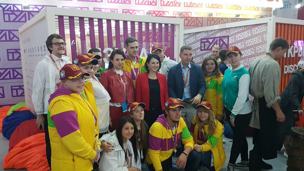 ВФМС - Ирина Слуцкая посетила стенд Тульской области.