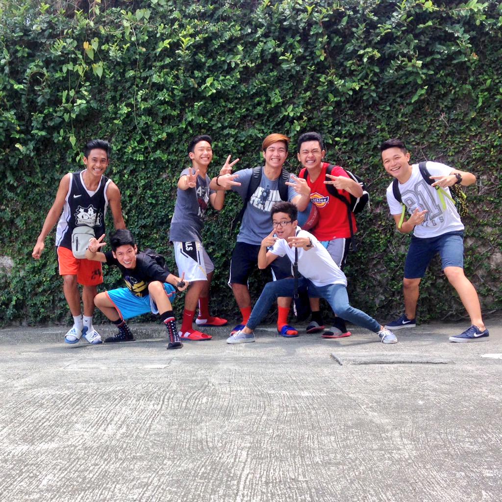 AbcdBarkada's tweet photo. its time for reunion https://t.co/IFskUz8pyY