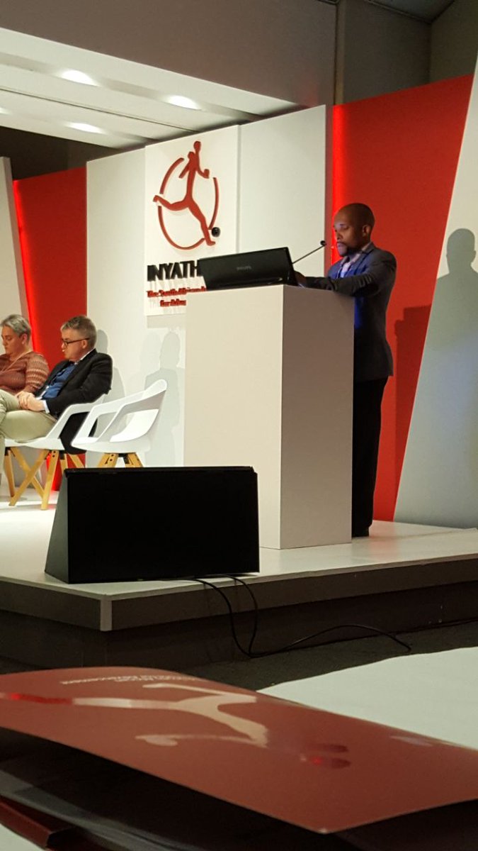 Inyathelo's tweet image. Zwakele Ngubane, DUT: There is growing recognition that Advancement should be established as a fully fledged discipline. #LeadershipRetreat