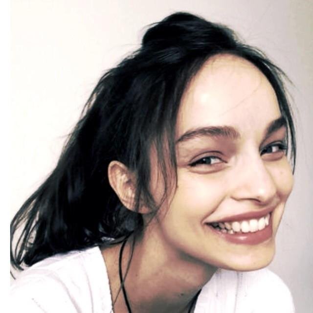 Raya_McQueen's tweet photo. A big smile. https://t.co/b0bZ8jrMJO