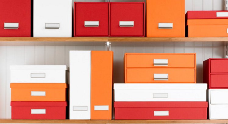 ContainerStore's tweet image. Paperwork is the #1 offender of desk clutter. Choose a desktop organizer that helps keep your desk clutter free.  containerstore.com/s/office/deskt…