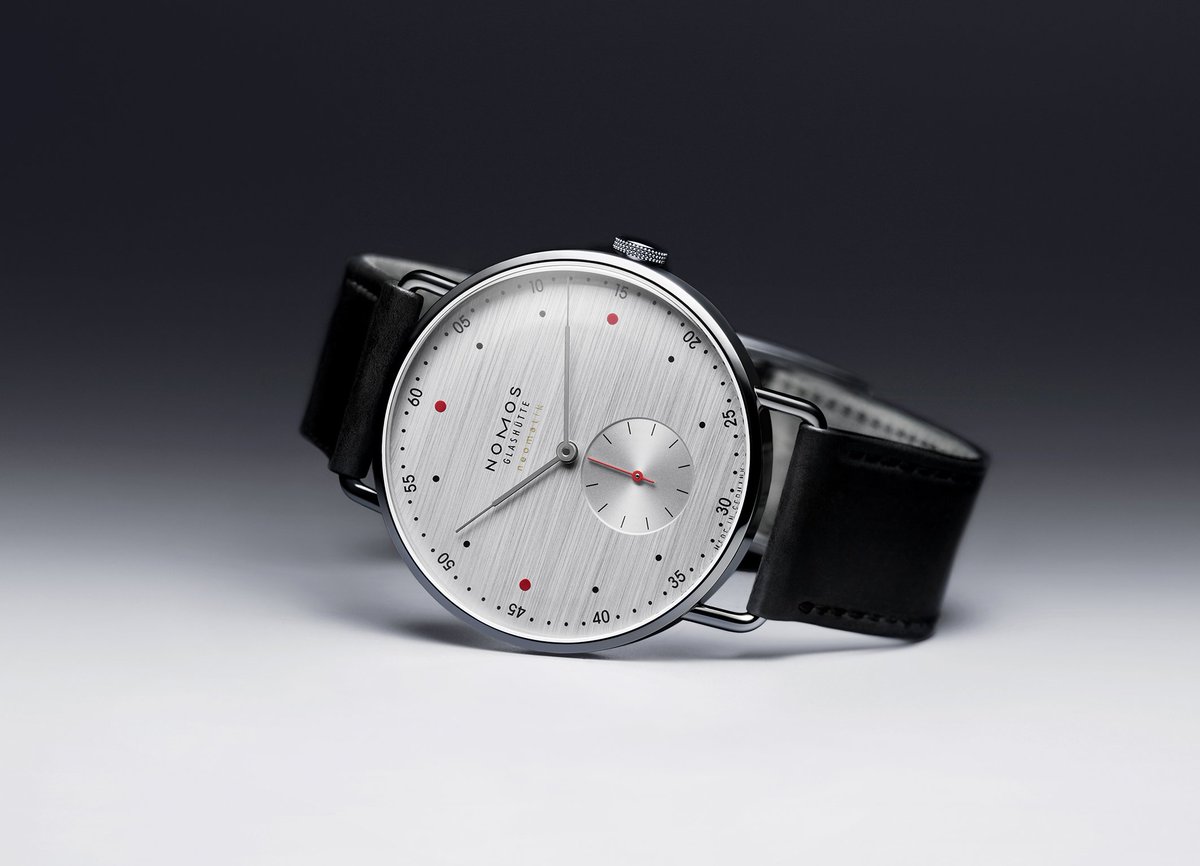 nomosglashuette's tweet photo. Our latest model Metro neomatik 39 silvercut has "industrial edge" and "a touch of playfulness"—writes @HODINKEE: https://t.co/bne8IbGBx8 https://t.co/iWweNBrlzE