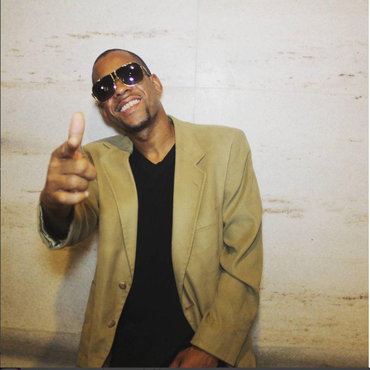 oneglobalagency's tweet photo. #Thirty86 Exclusive Interview With Will Hustle bnk.naj 
https://t.co/Cp2aGgujSc https://t.co/R1XAHtEs6F