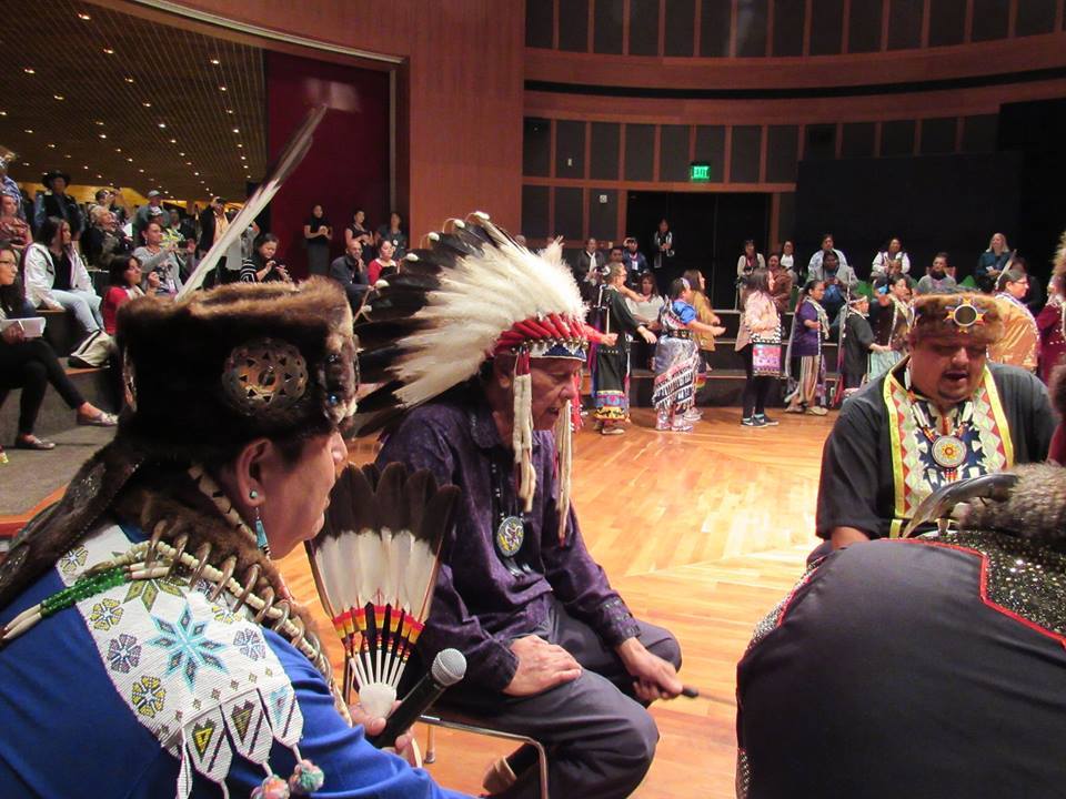 nativenews_net's tweet photo. NCAI Convention Attendees Enjoy Culture Night in Milwaukee https://t.co/2IYYGuDpZR https://t.co/Y1HetOm9CT