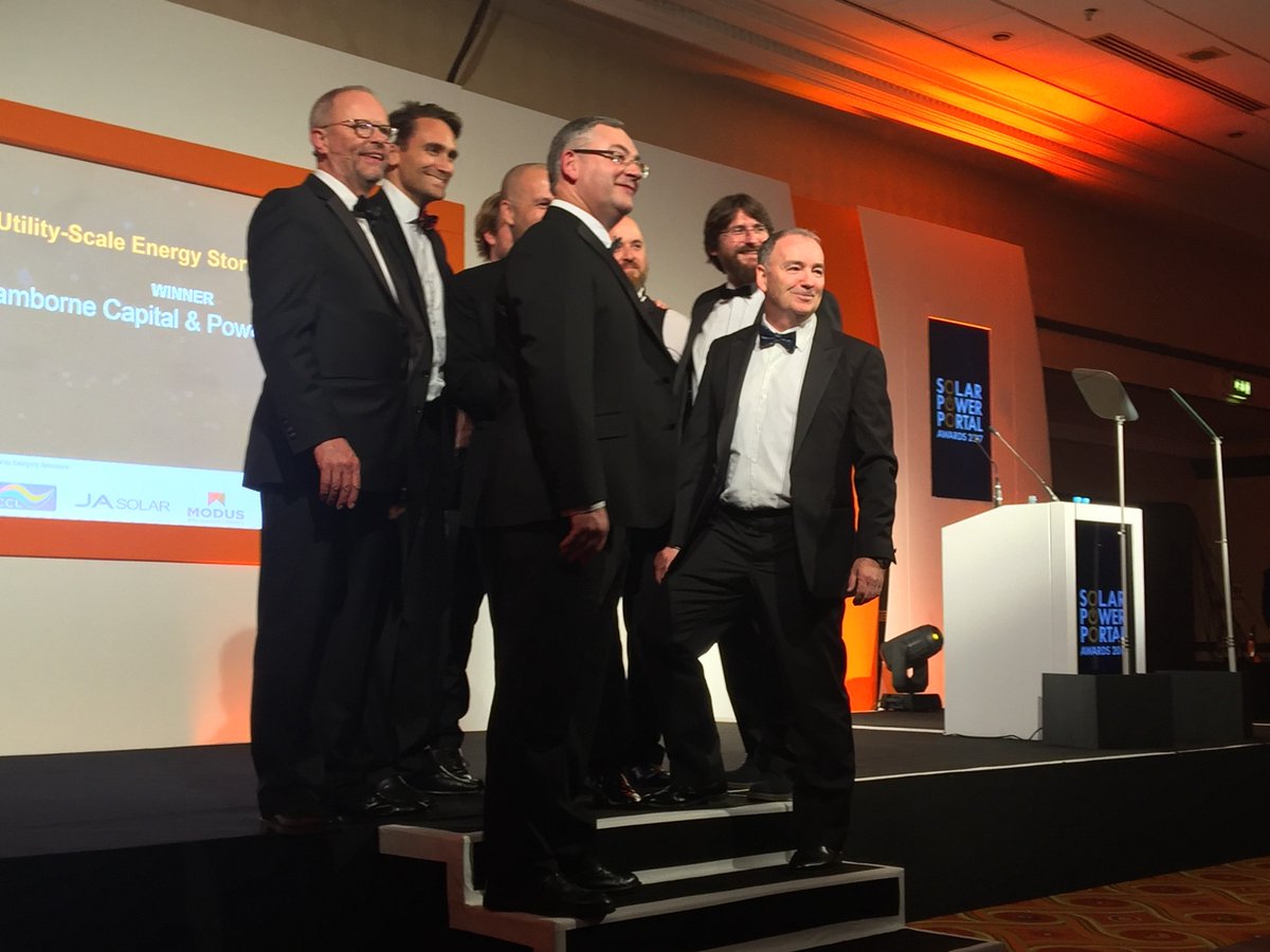 ModusUtilities's tweet image. Great night at Solar and Storage Awards presenting Large Scale Energy Storage Project award to Camborne Capital. Thanks to all our guests
