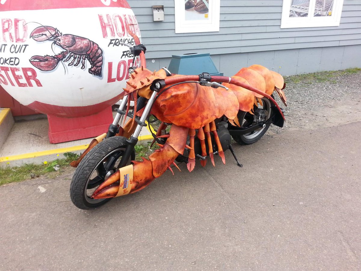 TracyLoweFox's tweet photo. "went to the bike show in #shediac, #newbrunswick saw this #lobster bike, was not disappointed" #motorcycle #biker #pics https://t.co/aIef8pWl7R