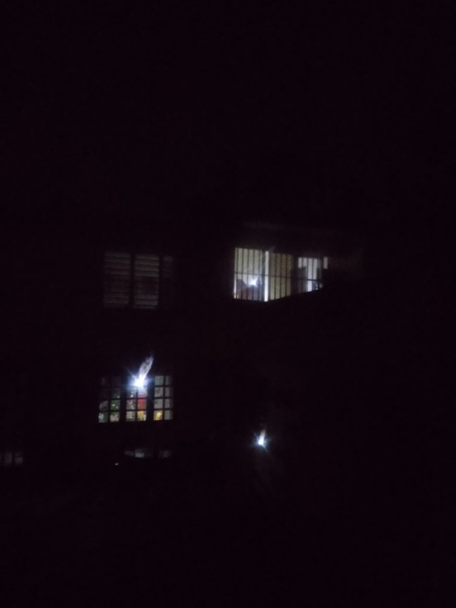 libertarican's tweet photo. Thanks to solar panel kit Thunderbolt 100 from @HarborFreight I have illumination for my home in #PuertoRico #SolarPowerNow @denismarquezpip https://t.co/UQttPZlSZp
