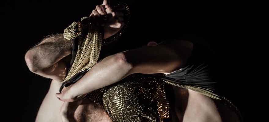 DanzaCanal's tweet photo. Mañana viernes a las 12h. #RiccardoBusacarini ofrece #ensayo abierto con su pieza ‘L’età dell’horror’ #ResidentesCDC https://t.co/L4UBmWbrGz https://t.co/trlNca2KbI