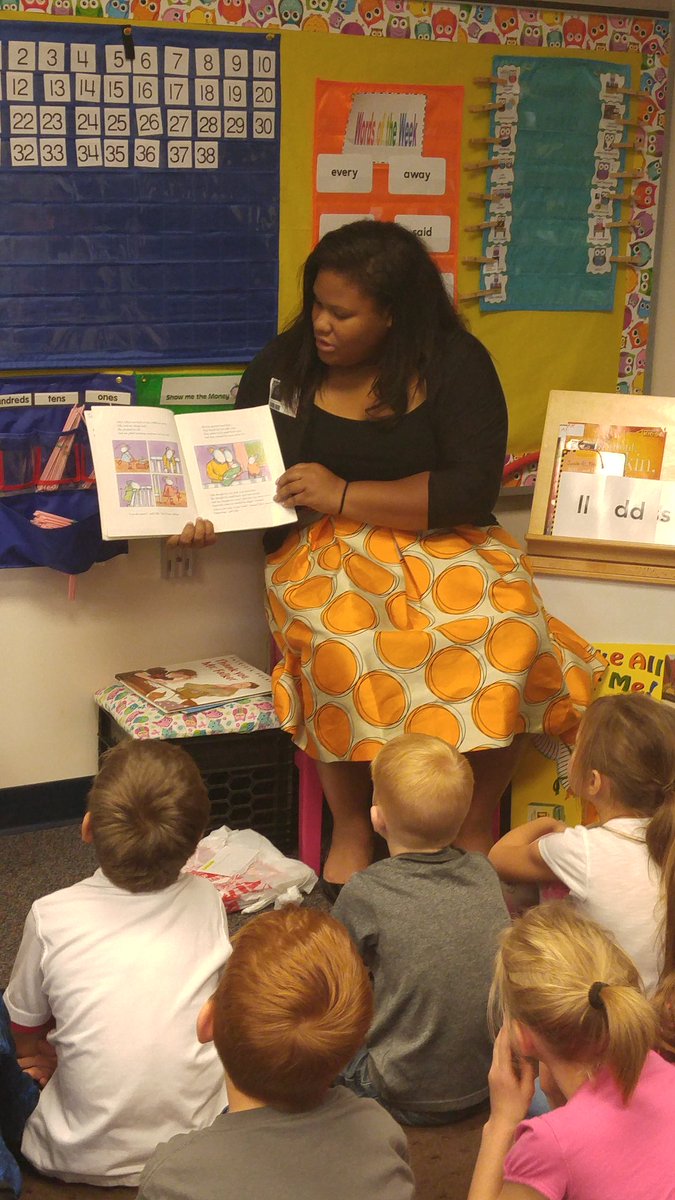 DavisN206's tweet photo. Thank you #rotaryreaders for kicking off our day @conewagonesd with two awesome books! @NESD #conewagostudentsreadeveryday https://t.co/SSFmNNKrP8