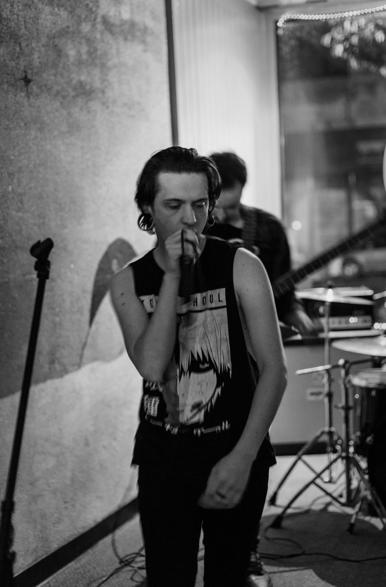 crownvicwv's tweet photo. Last night in Marietta, OH. @NachoAvgTaco https://t.co/Vs8HnP1OmT