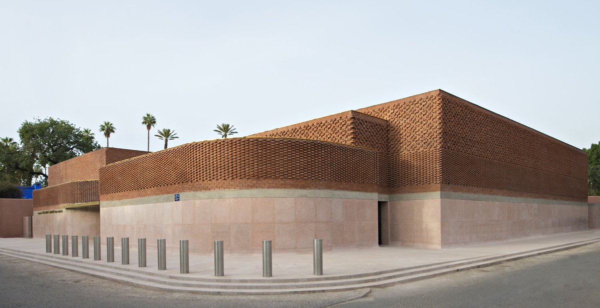 Bouygues_C's tweet photo. Le nouveau musée #YvesSaintLaurent Marrakech, conçu et réalisé par #BYMARO, a ouvert ses portes au public https://t.co/pJg7TloXvf https://t.co/u2Uti7Ld7l