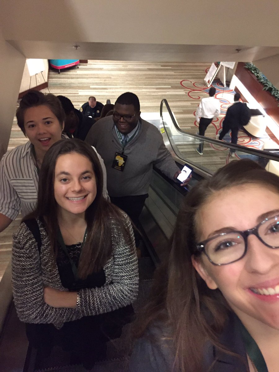 Unify_UIUC's tweet photo. Early morning and shining faces! @WorldFoodPrize https://t.co/rAxIM38Ggv
