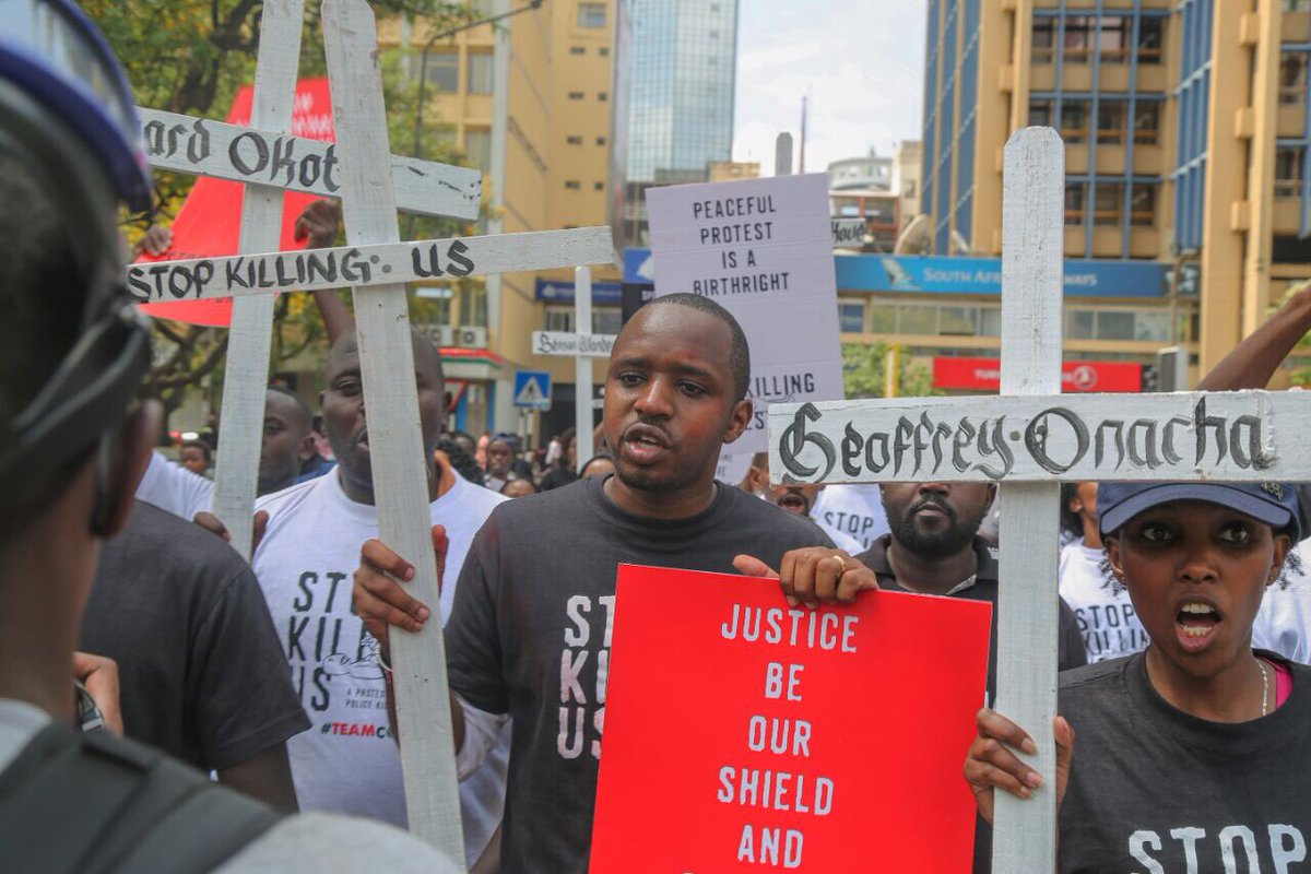BLAINA001's tweet photo. @bonifacemwangi @RuthAmbogo #StopKillingProtestors pc @Slumphotography https://t.co/BMpRCsYRjT