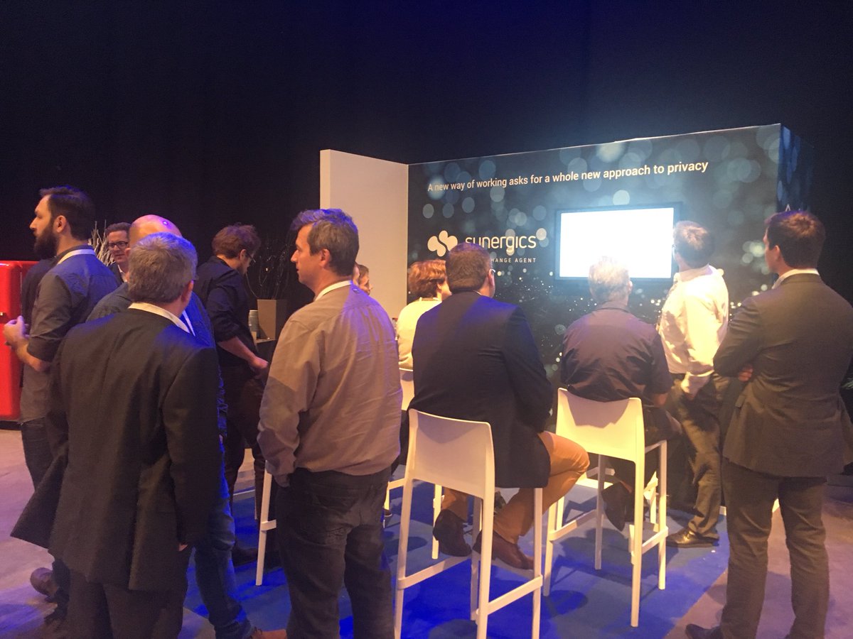 WortellBE's tweet photo. Laatste keer en wederom full house. Laatste Technology Test Flight op #CHECKUP2017 @SecureLinkBe https://t.co/0zrtIOnVzz