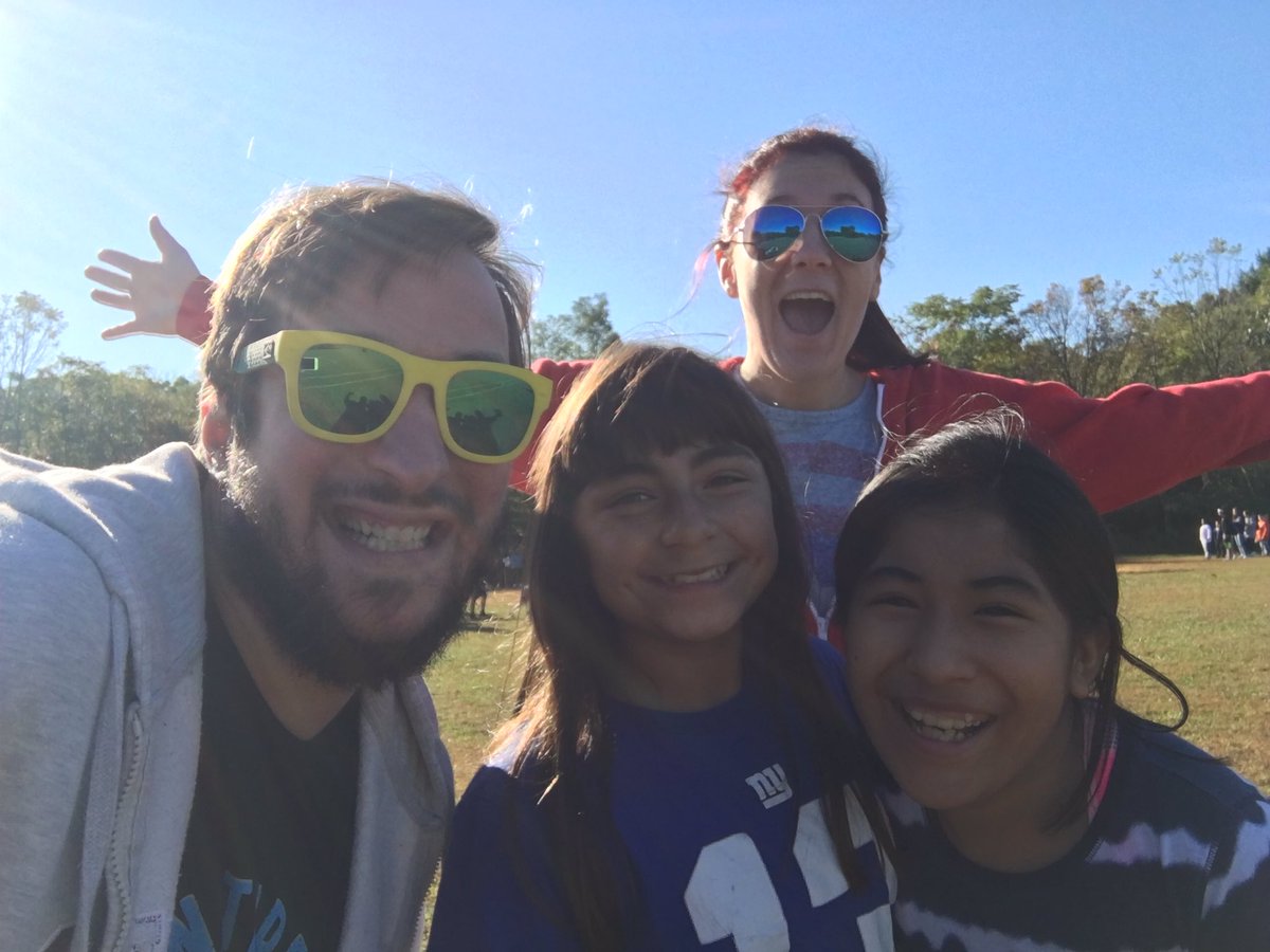 MrStroeverTFMS's tweet photo. Happy Funtastic Day! From my old third graders to you! #funtasticday @PantherPrideSRS @MissBuckSRS https://t.co/c3p4CiIjHX